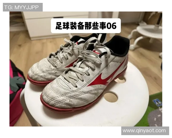 青少年足球鞋选购指南如何为孩子挑选合适的运动装备提升球技与舒适度